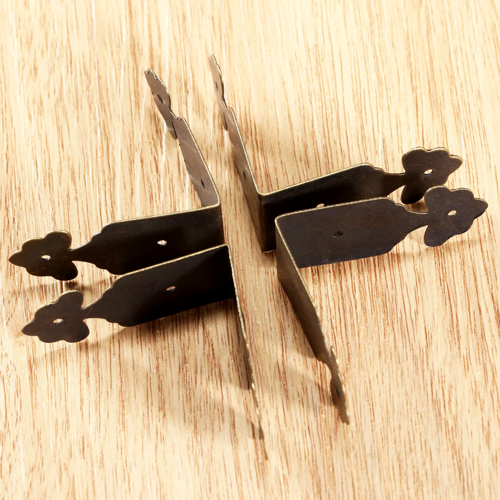 4 Góc Trang Trí Bảo Vệ Sắt Hoa - đánh giá và giá Furniture Hardware For Legs